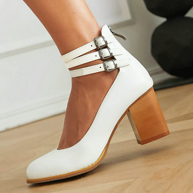 Caa™ | Glattleder-Sandalen mit Knöchelriemen und breitem Absatz