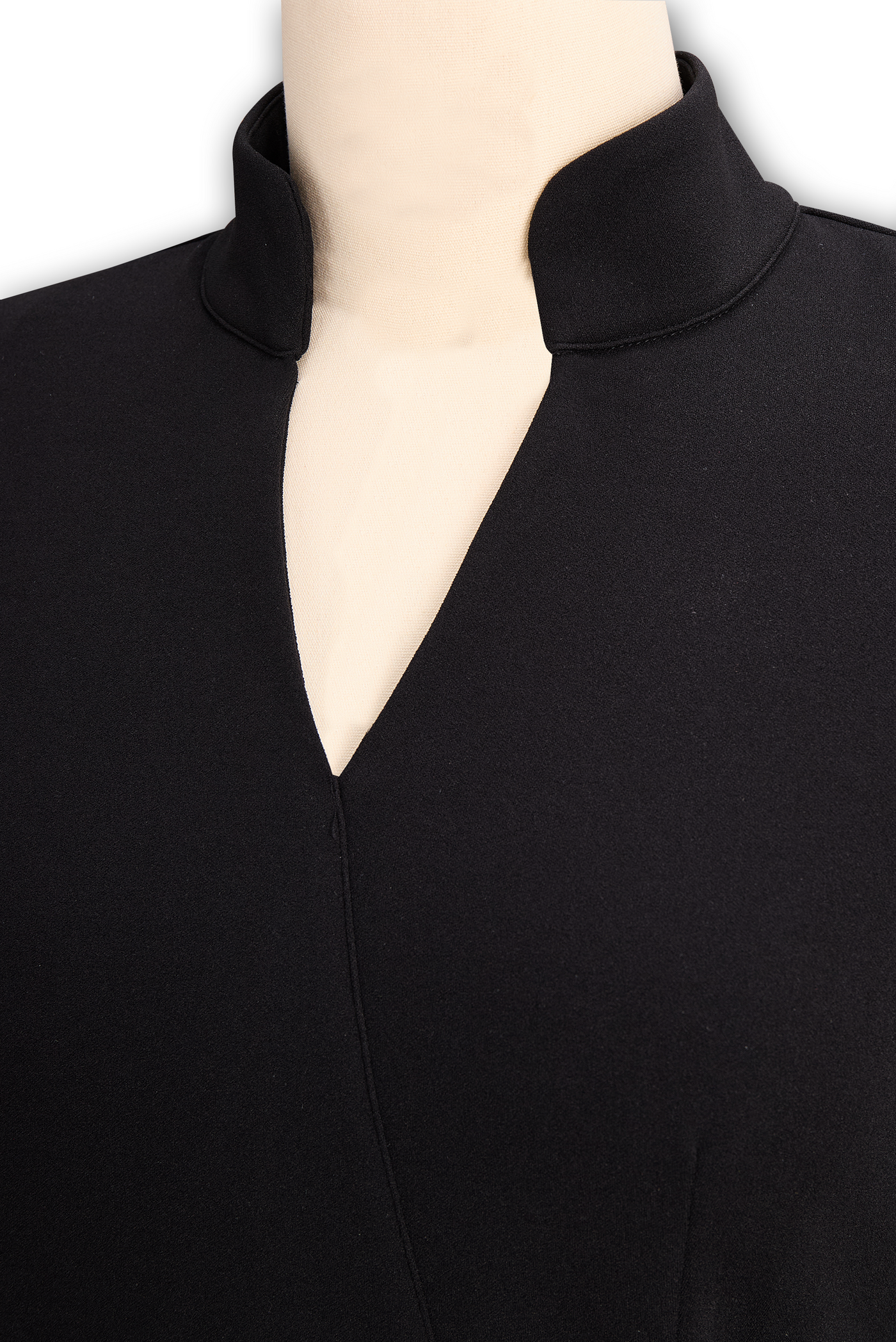 Verfeinertes Schwarzes Kleid mit Gürtel und Mandarin-Kragen