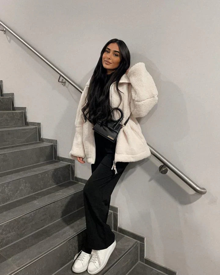 Anastasia | Weiche warme Teddyjacke