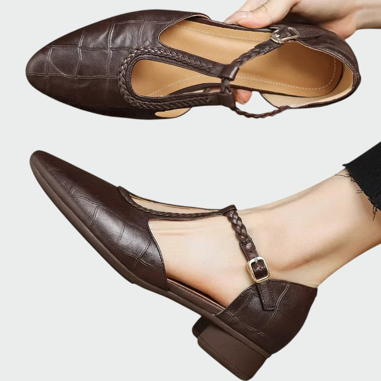 Olivia - Spitz T-Bar Mary Jane Schuhe