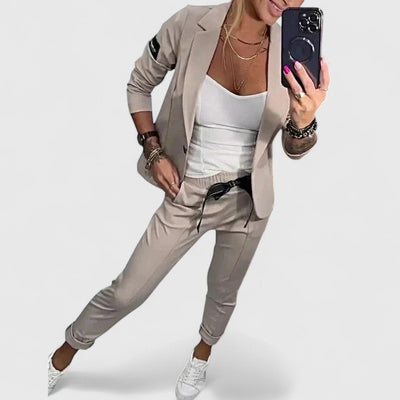 Kina | Stilvolles Zweiteiliges Set