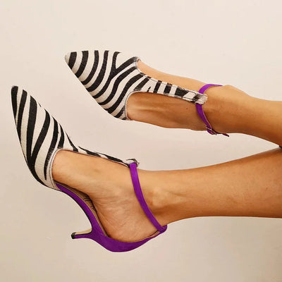 Savana™ | Zebramuster-Pumps mit lila Absatz und Fesselriemen