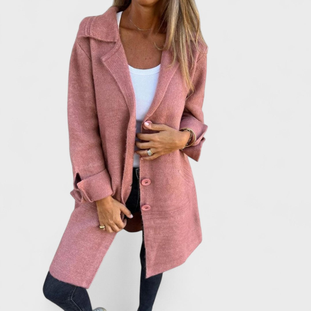 Maila – Eleganter Langer Mantel mit Reverskragen