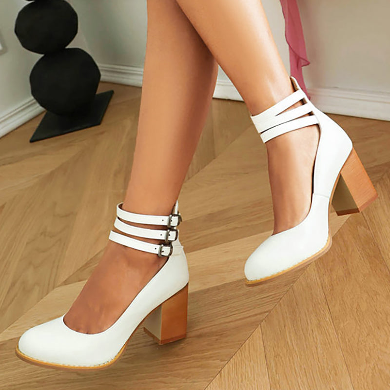 Caa™ | Glattleder-Sandalen mit Knöchelriemen und breitem Absatz