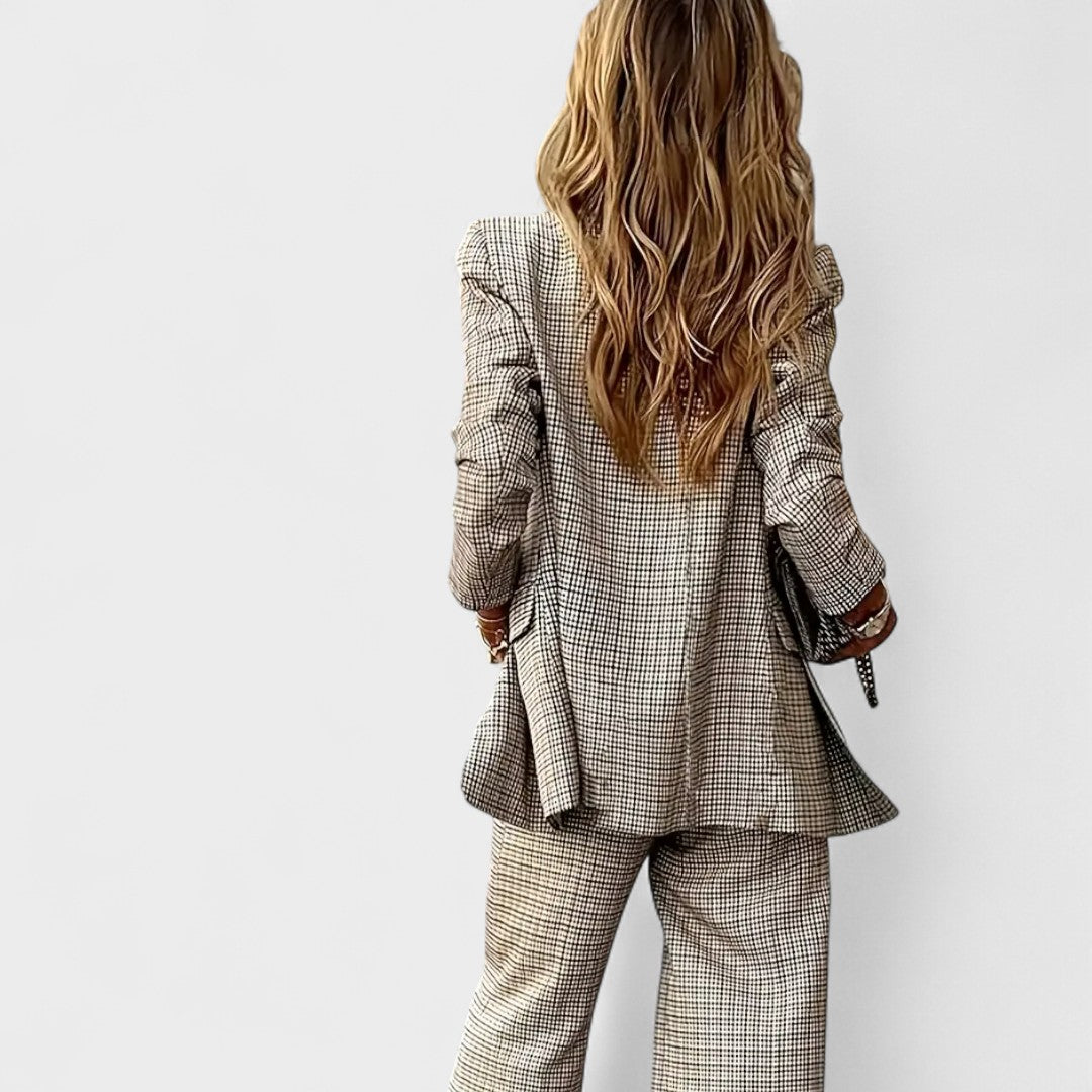 Rina® | Elegantes Outfit