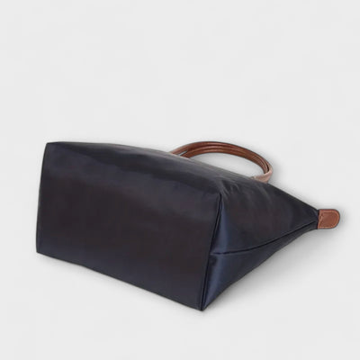 Nora. - Trendige Handtasche