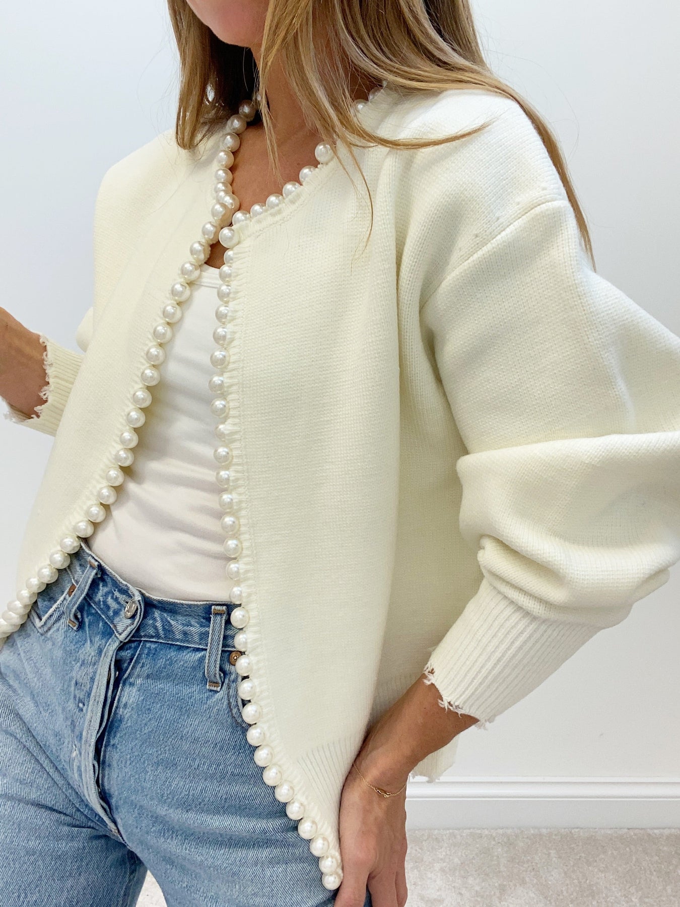 Olivia - Schicker Perlen-Cardigan