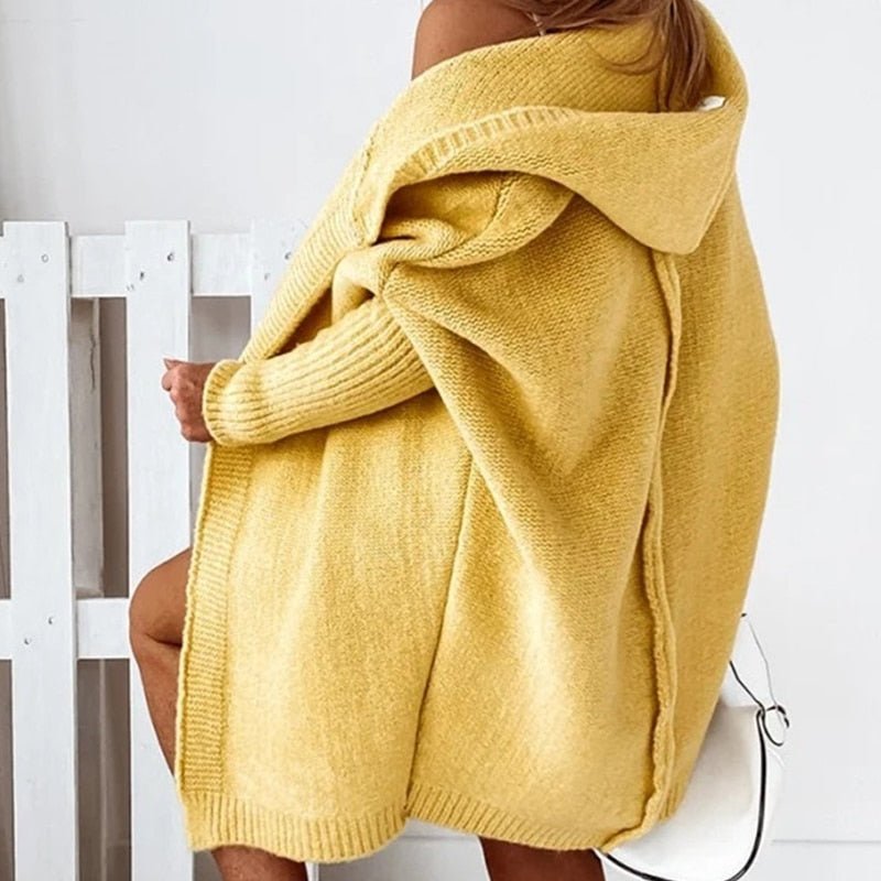 Lynn – Strickjacke mit Kapuze