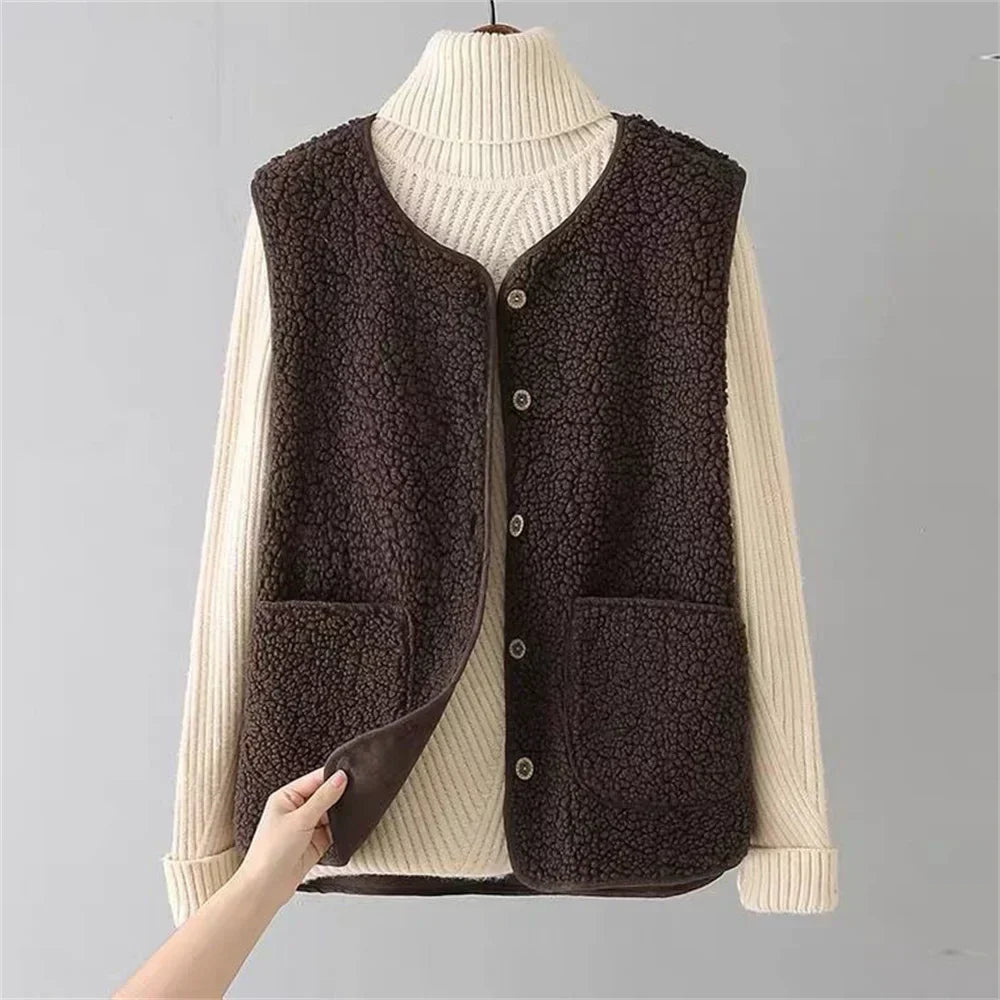 Amy | Klassische Damen-Strickjacke