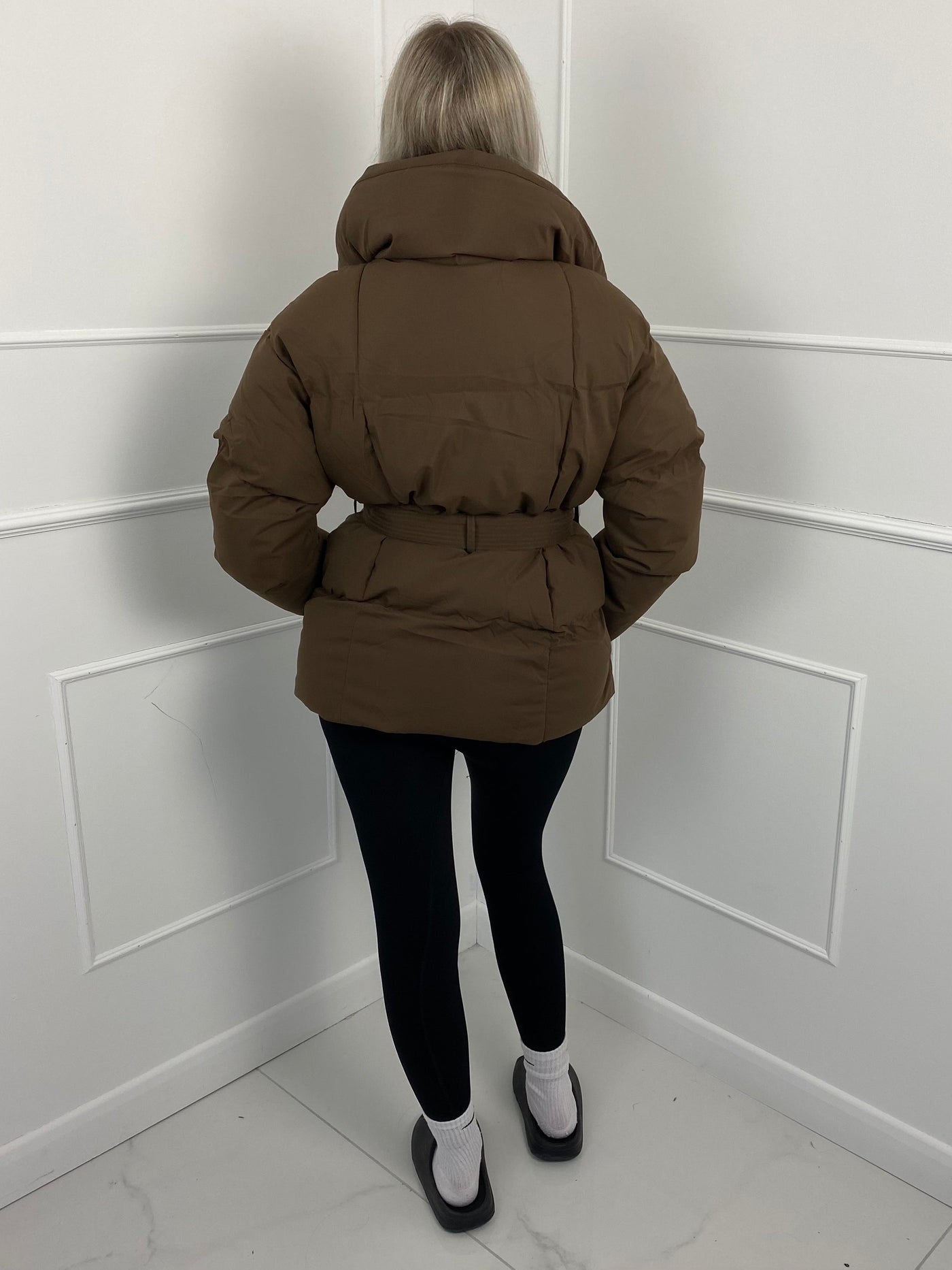 KARLY - Kurze Gürteltaschen-Pufferjacke