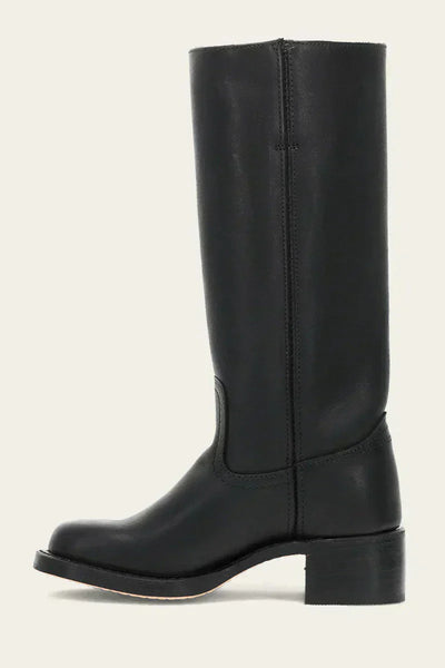 Delia – Kniehohe Stiefel mit schmaler Passform und strukturierter Sohle