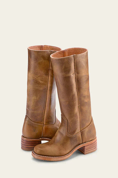 Delia – Kniehohe Stiefel mit schmaler Passform und strukturierter Sohle