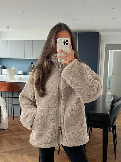 Anastasia | Weiche warme Teddyjacke