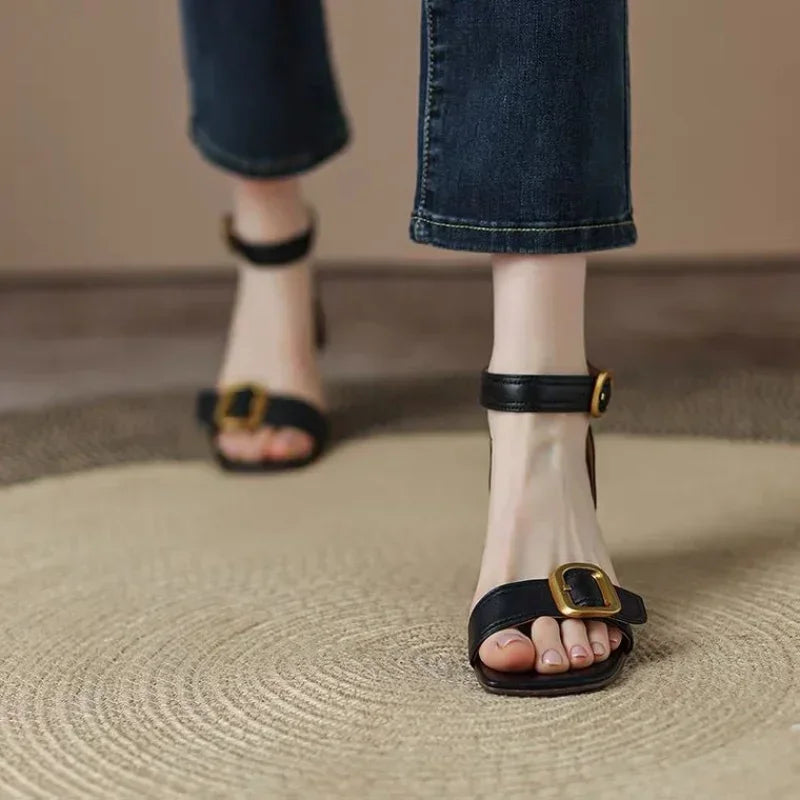 Naomi - Stilvolle Mary Janes