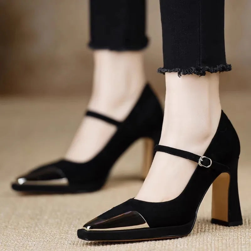 Mora - Elegante Mary Janes