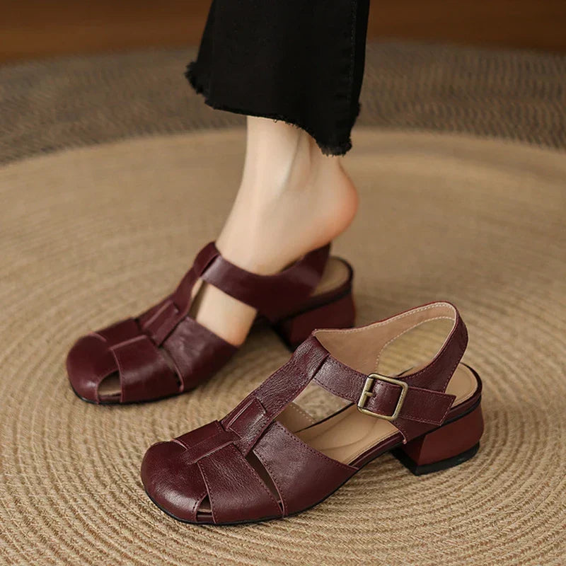 Coralia – Klassische Mary Janes