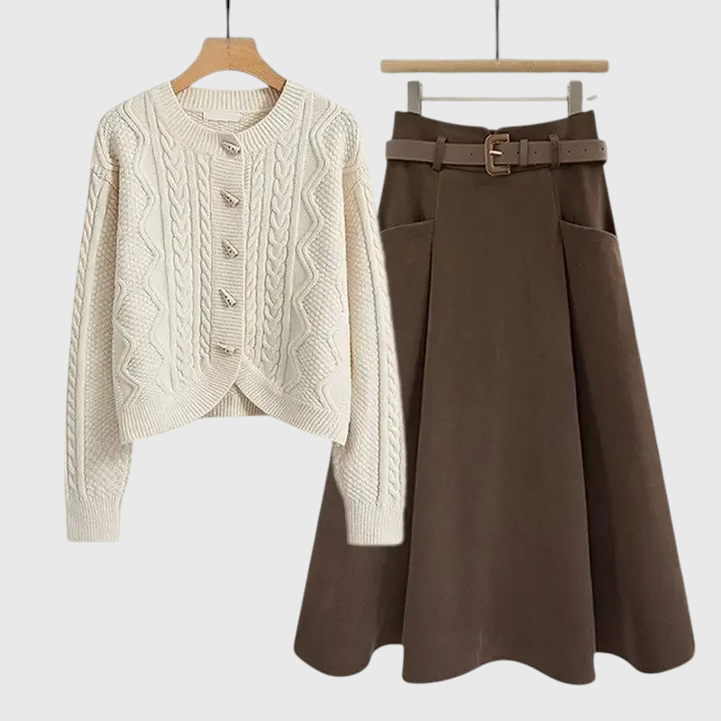 Mila - Plus Size Strickpullover & Minirock Set
