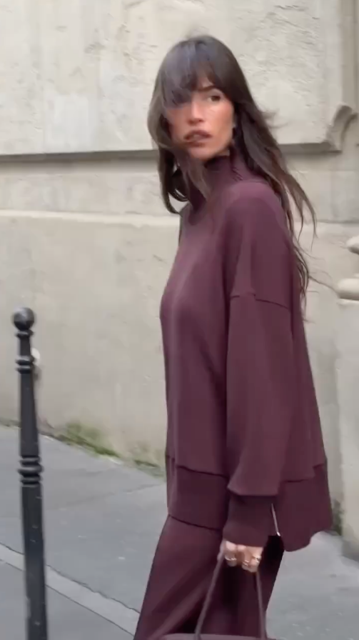 Jessy | Set bestehend aus einem doppelt weichen Sweatshirt und einer elastischen Hose