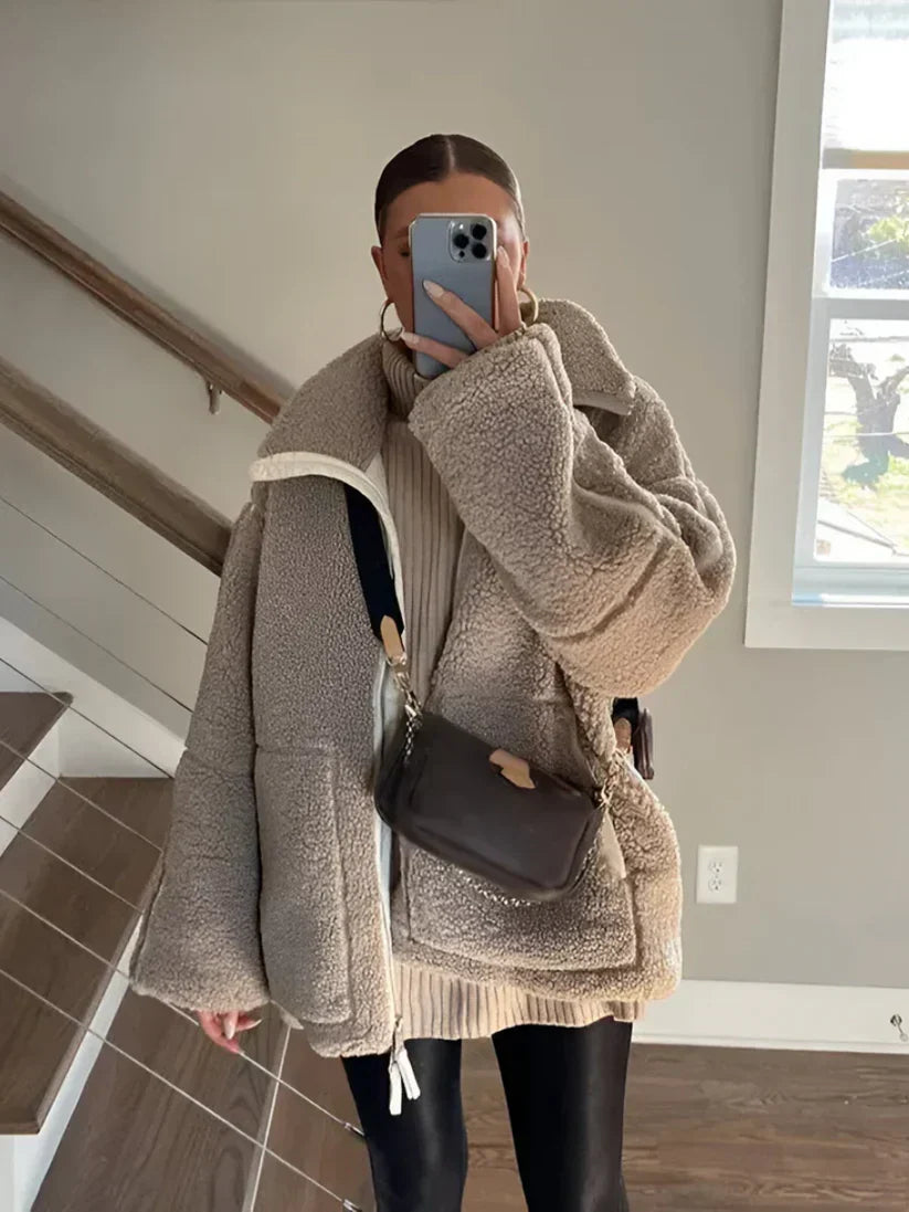 Anastasia | Weiche warme Teddyjacke