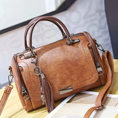 Stella - Leder Schultertasche