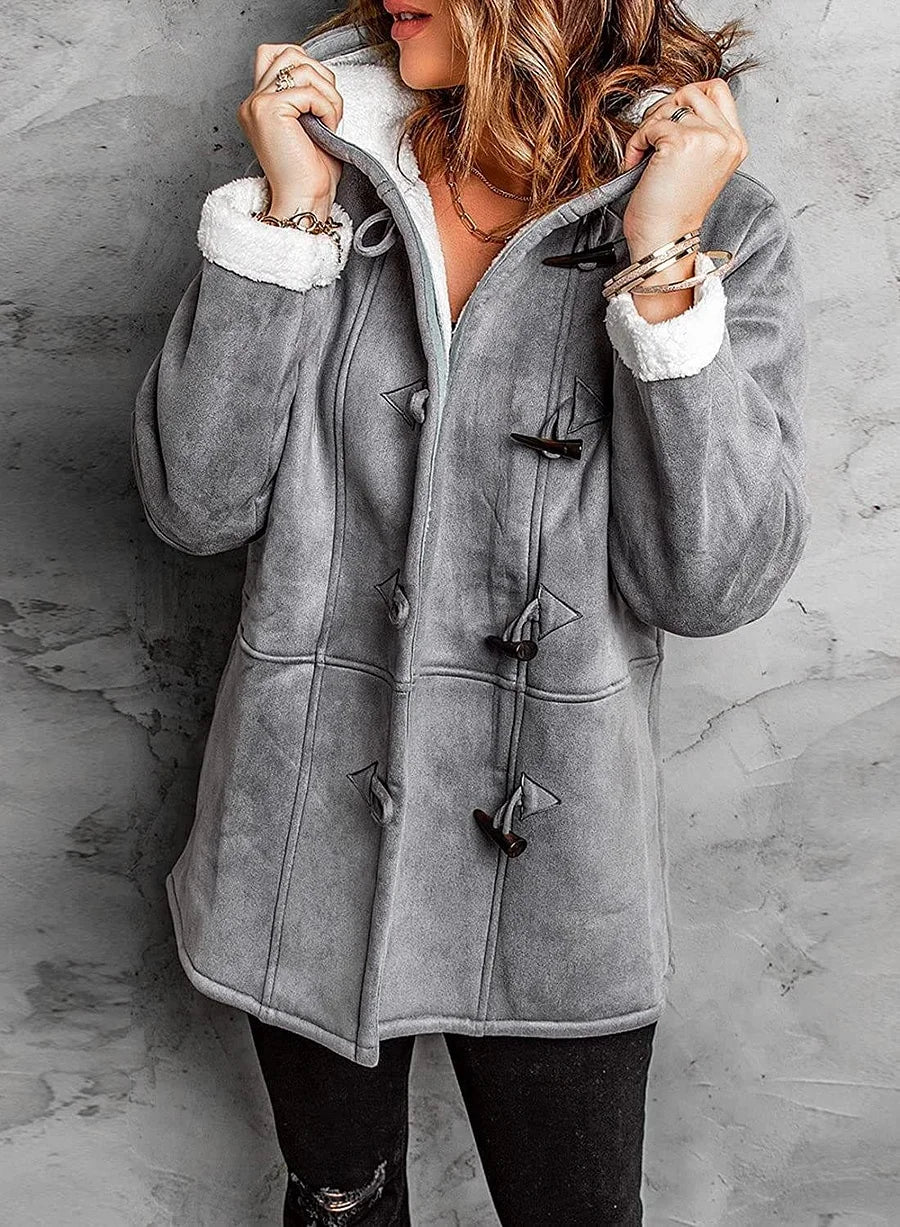Tyra – Warmer Kapuzenpullover für den Herbst & Winter