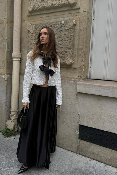 Noria™ | Moderne schicke Bluse mit Schleifenakzenten