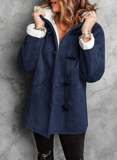 Tyra – Warmer Kapuzenpullover für den Herbst & Winter