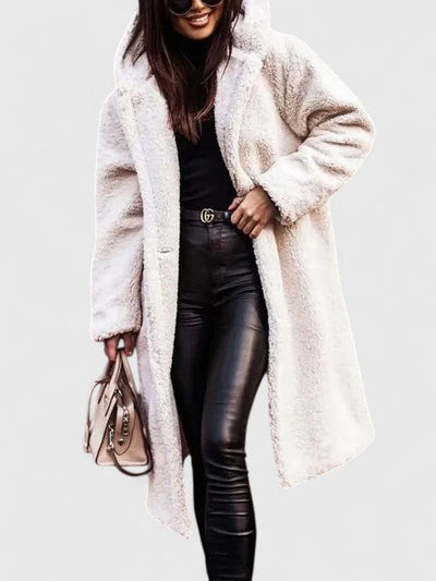 Brionyssa | Teddy Mantel