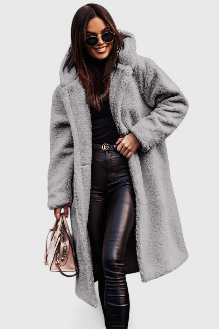 Brionyssa | Teddy Mantel