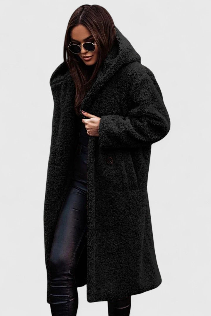 Brionyssa | Teddy Mantel