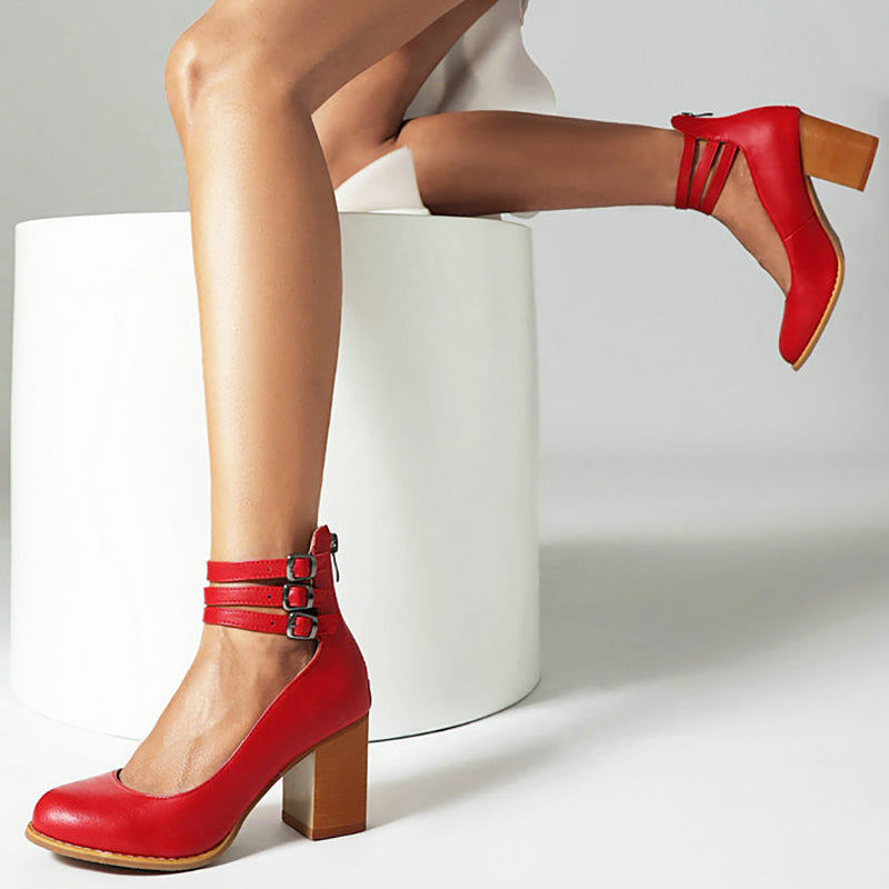 Caa™ | Glattleder-Sandalen mit Knöchelriemen und breitem Absatz