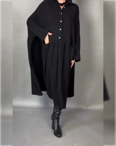 Übergroßes A-Linien-Kleid mit Knopfkragen