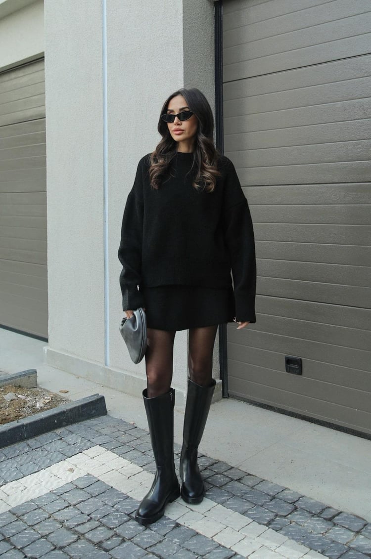 SOFIA – Pullover und Rock mit lockerer Passform