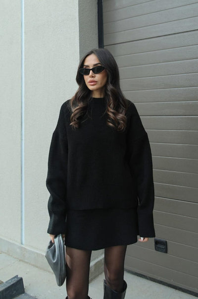 SOFIA – Pullover und Rock mit lockerer Passform