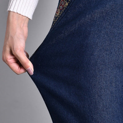 Amy® | Damenjeans mit Seitentaschen und Elastischem Bund